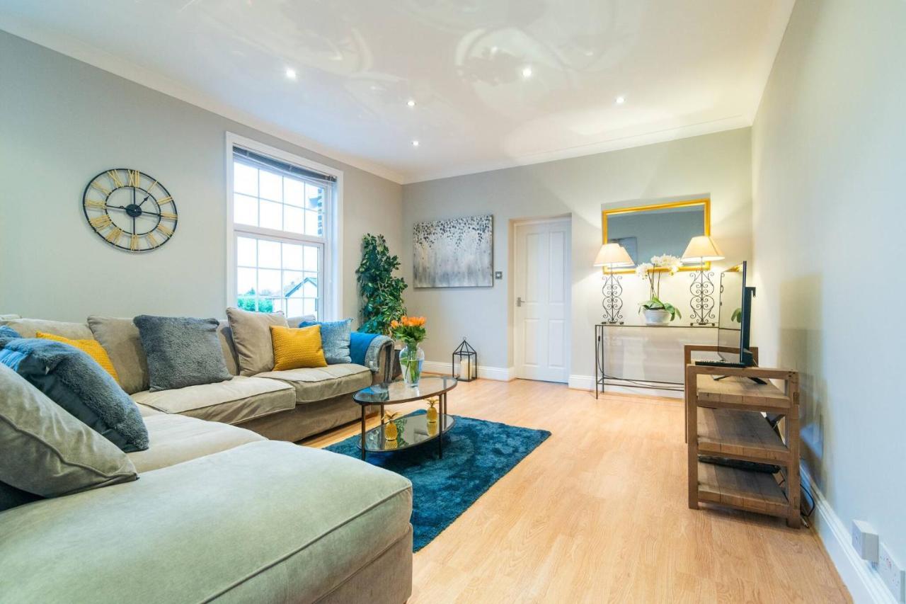 Modern Living 2 Bedroom Apartment South Wilmslow Esterno foto